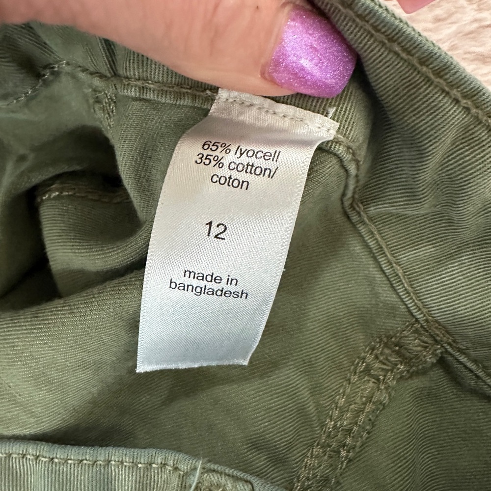 Maurice’s Women's Olive utility Pants - Picture 3 of 4